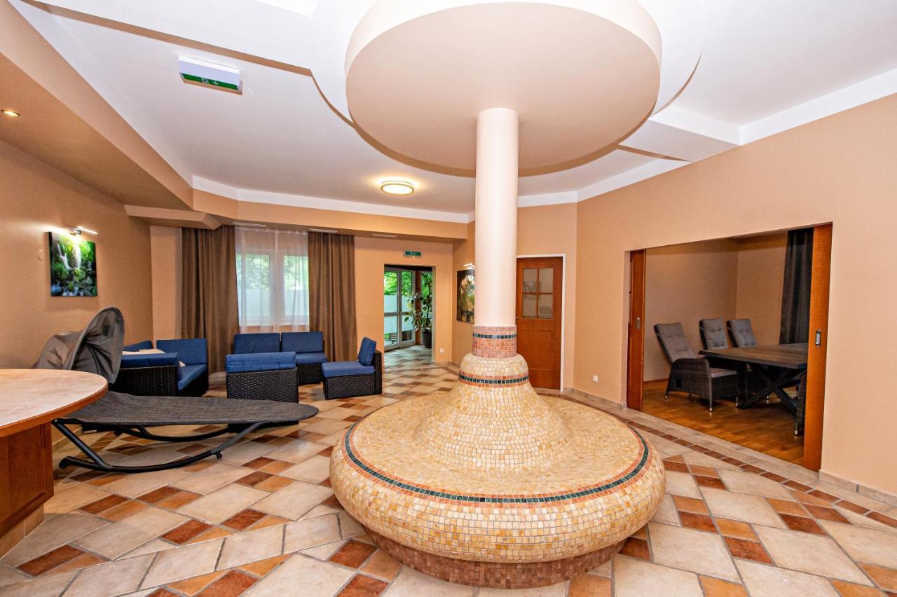 Hotel Wiental Pressbaum Екстериор снимка